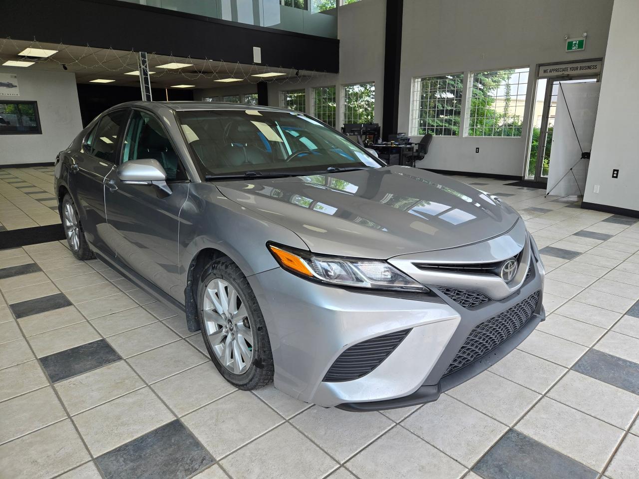 2019 Toyota Camry SE | ALL CREDIT ACCEPTED!! - Photo #1