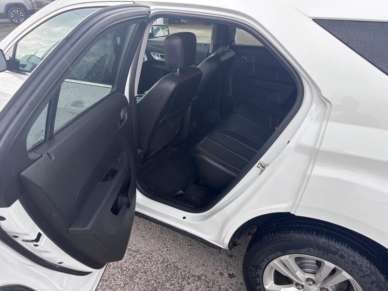 2015 Chevrolet Equinox 2LT AWD LOADED LOW KMS! - Photo #13