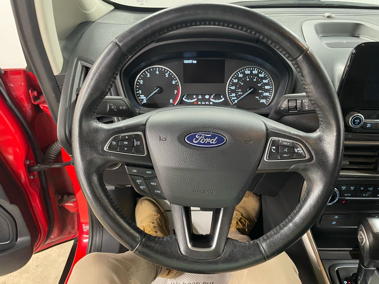 2018 Ford EcoSport SE Photo14