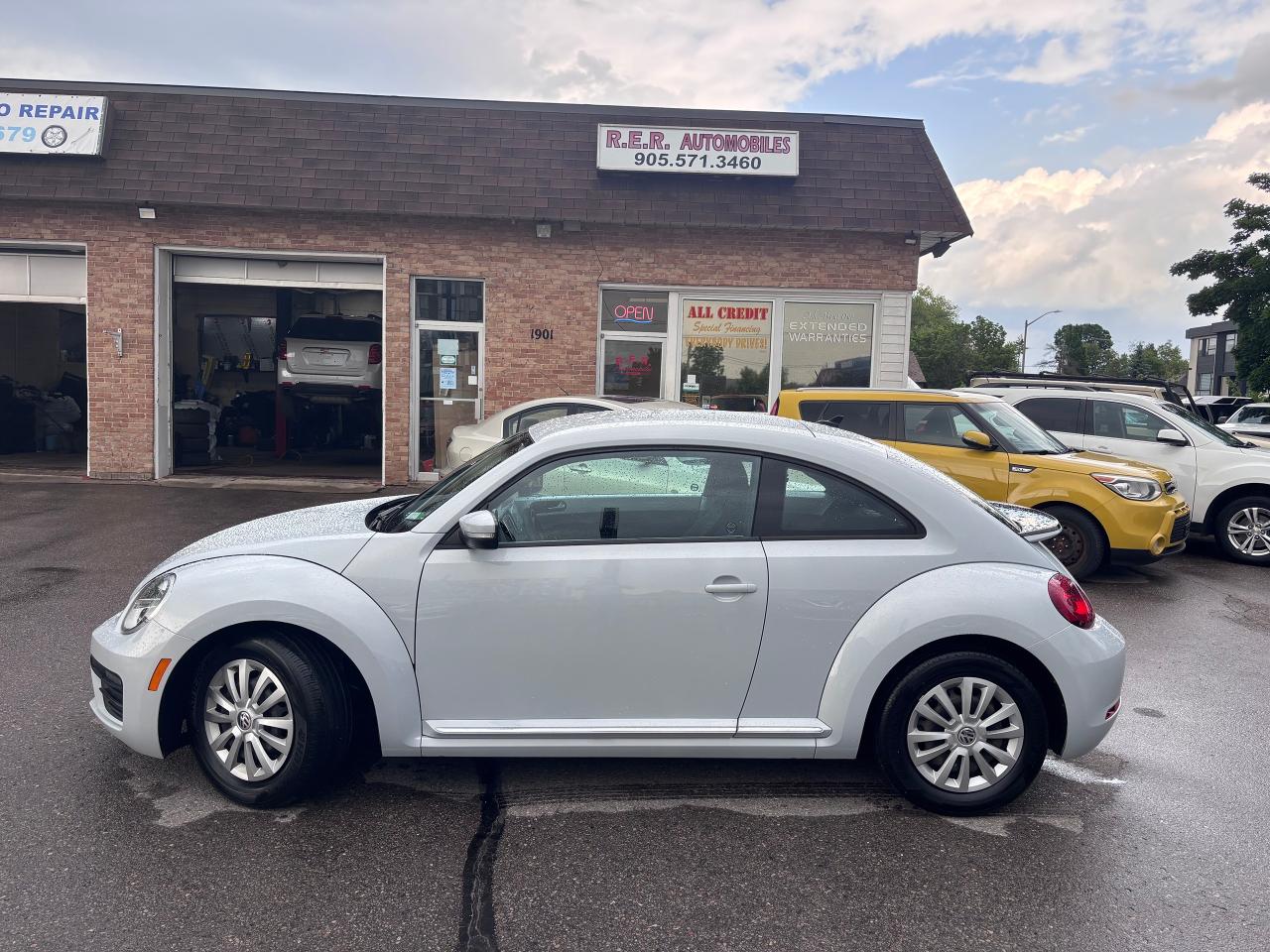 Used 2018 Volkswagen Beetle LOW KM STUNNING BEETLE! for sale in Oshawa, ON