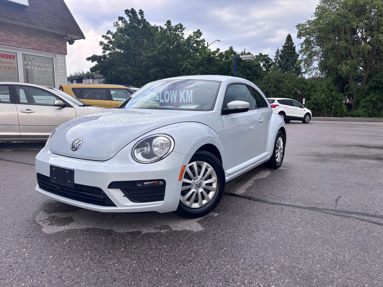 2018 Volkswagen Beetle LOW KM STUNNING BEETLE! - Photo #3