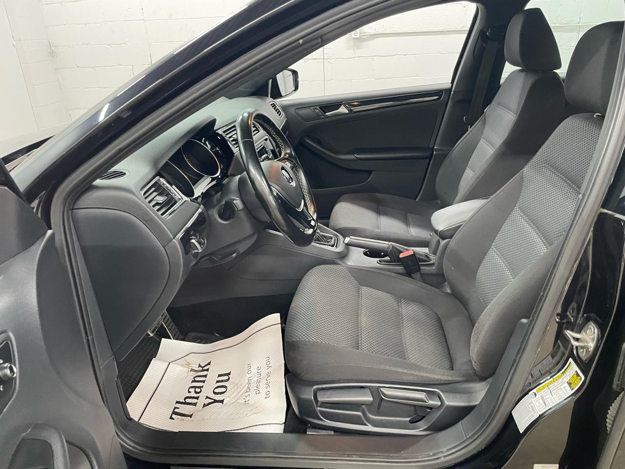 2016 Volkswagen Jetta 1.8T Sport Photo7