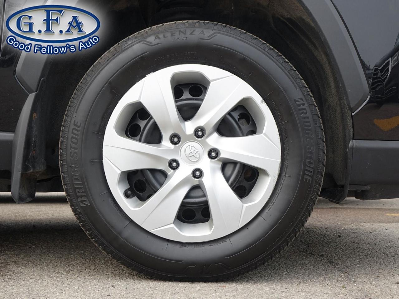 2022 Toyota RAV4 LE MODEL, AWD, REARVIEW CAMERA, HEATED SEATS, LANE Photo