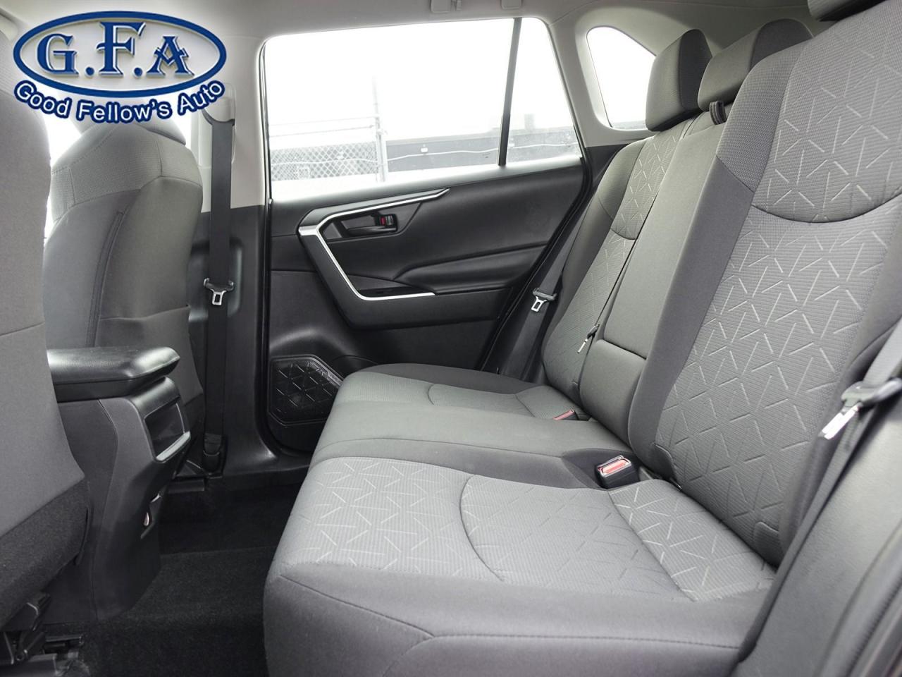 2021 Toyota RAV4 LE MODEL, AWD, REARVIEW CAMERA, HEATED SEATS, LANE - Photo #8