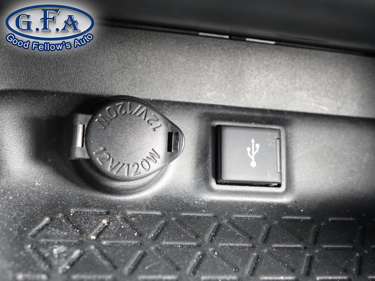 2021 Toyota RAV4 LE MODEL, AWD, REARVIEW CAMERA, HEATED SEATS, LANE - Photo #16