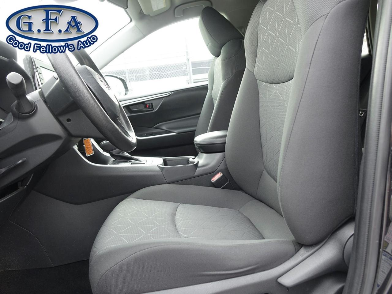 2021 Toyota RAV4 LE MODEL, AWD, REARVIEW CAMERA, HEATED SEATS, LANE - Photo #7
