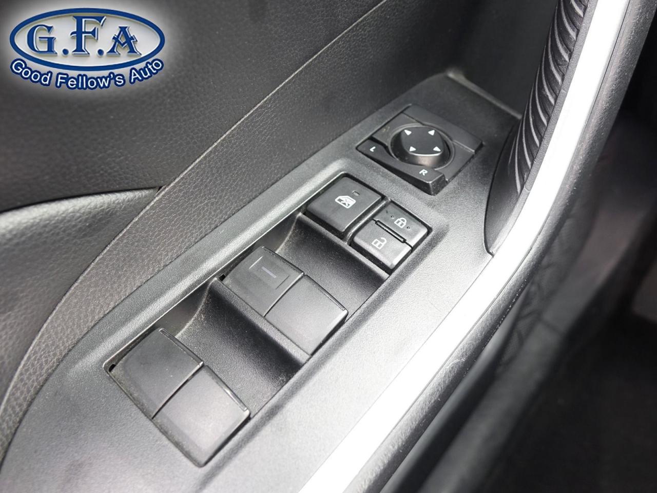 2021 Toyota RAV4 LE MODEL, AWD, REARVIEW CAMERA, HEATED SEATS, LANE - Photo #18