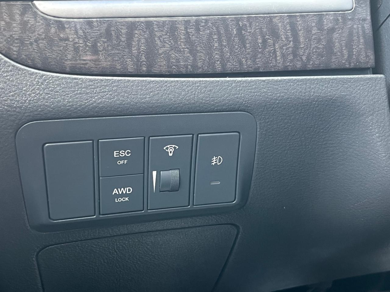 2009 Hyundai Santa Fe AWD-Leather-Sunroof-Alloy rims - Photo #26