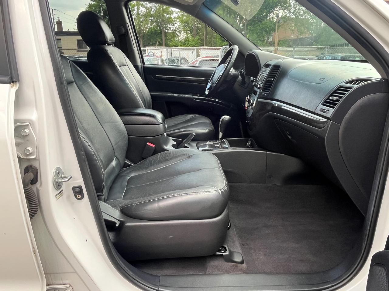 2009 Hyundai Santa Fe AWD-Leather-Sunroof-Alloy rims - Photo #19