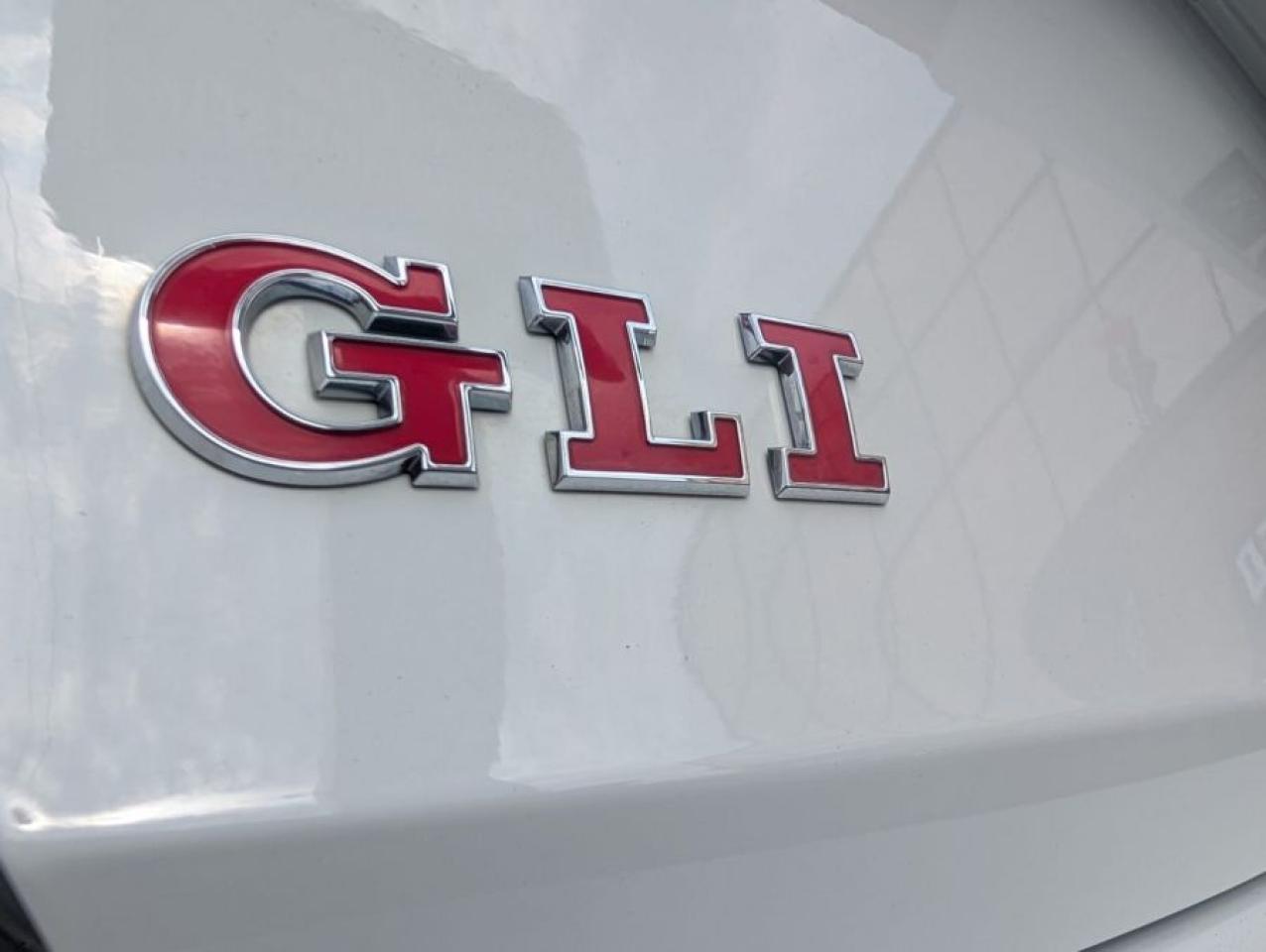 2021 Volkswagen Jetta GLI GLI / POWER SUNOOF - Photo #10