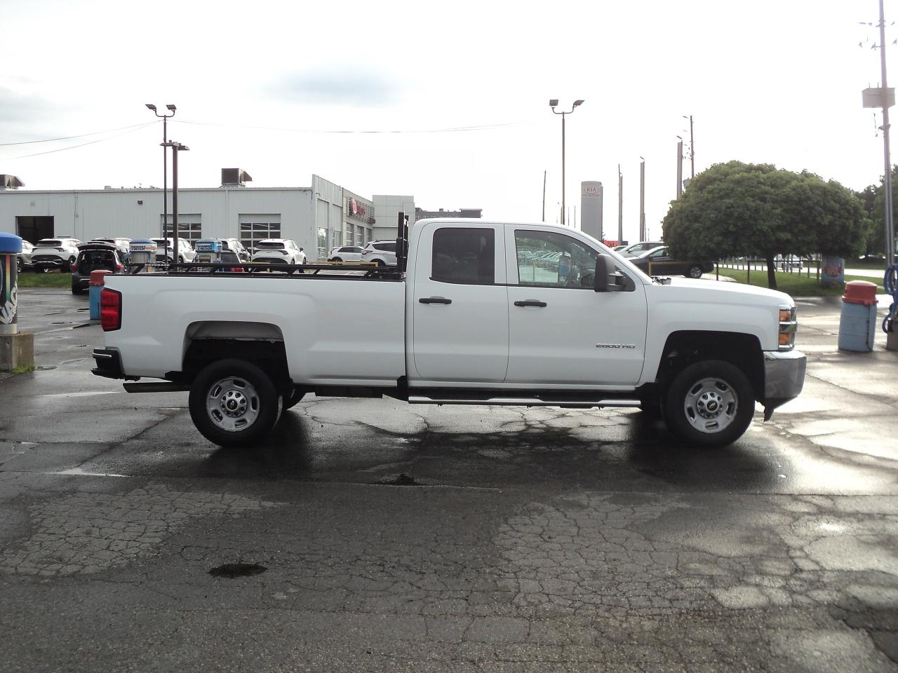 2019 Chevrolet Silverado 2500 HD WT DoubleCab 2WD 6.0L8cylGas 8ftBox BackUpCam - Photo #8
