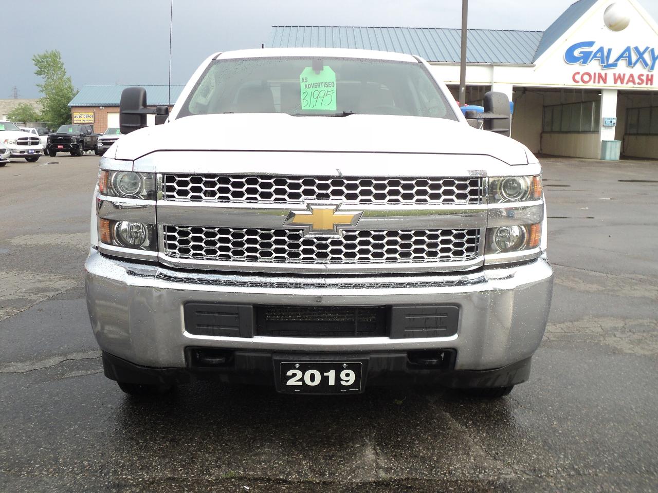 2019 Chevrolet Silverado 2500 HD WT DoubleCab 2WD 6.0L8cylGas 8ftBox BackUpCam - Photo #3