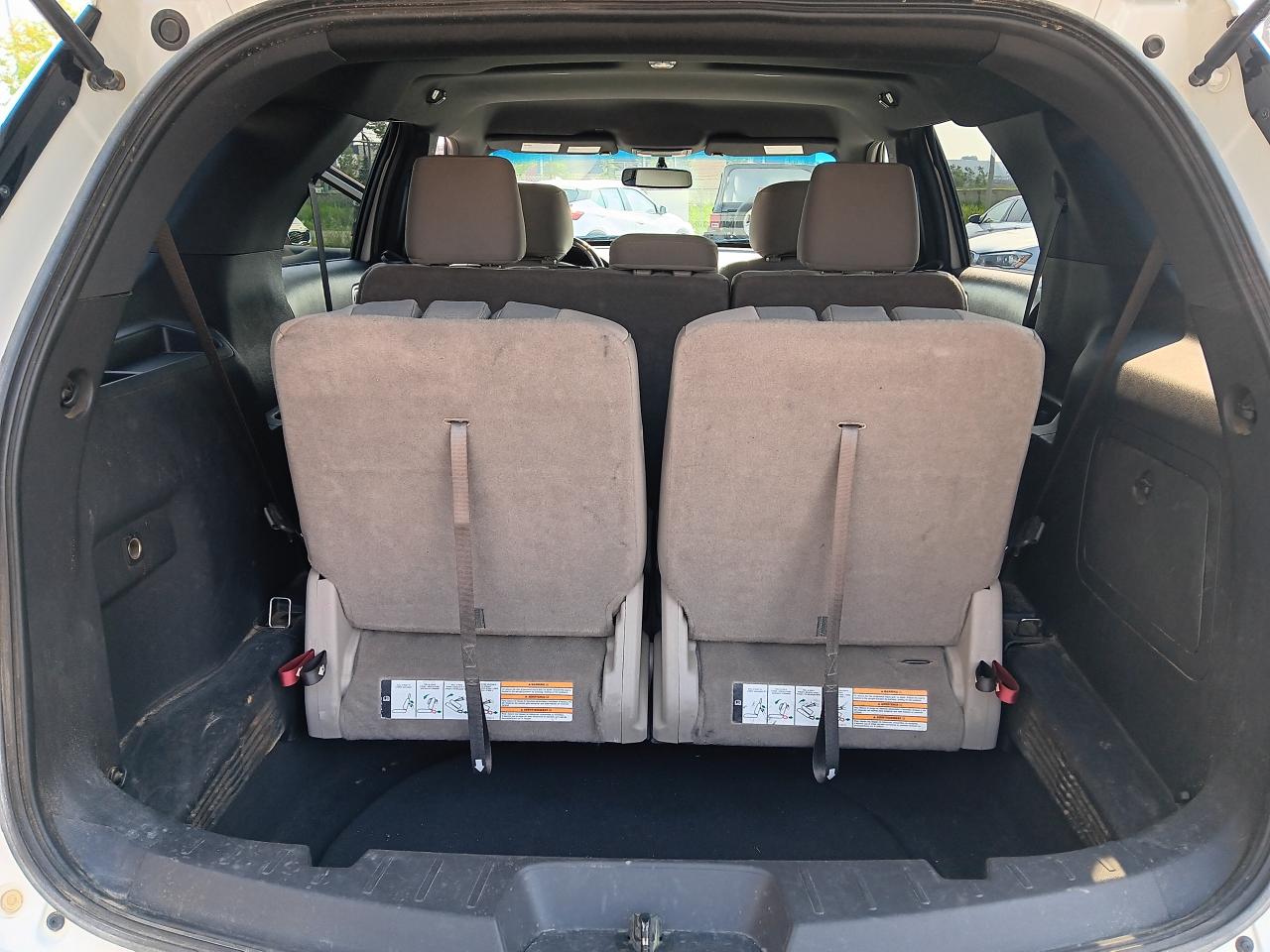 2012 Ford Explorer XLT 7 Pass 4x4 Remote Start, Htd Seats - Photo #5