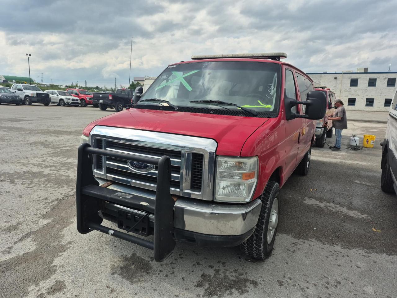 Used 2011 Ford E350 ECONOLINE  SUP for sale in Innisfil, ON