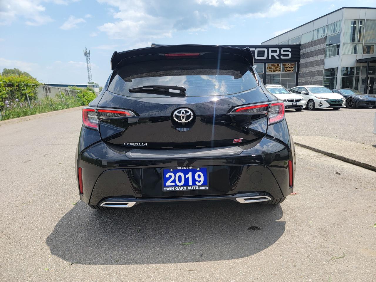 2019 Toyota Corolla SE | HATCHBACK | CLEAN - Photo #6