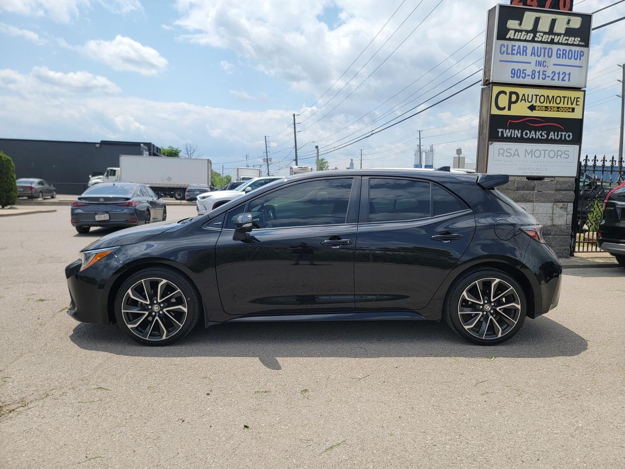 2019 Toyota Corolla SE | HATCHBACK | CLEAN - Photo #8