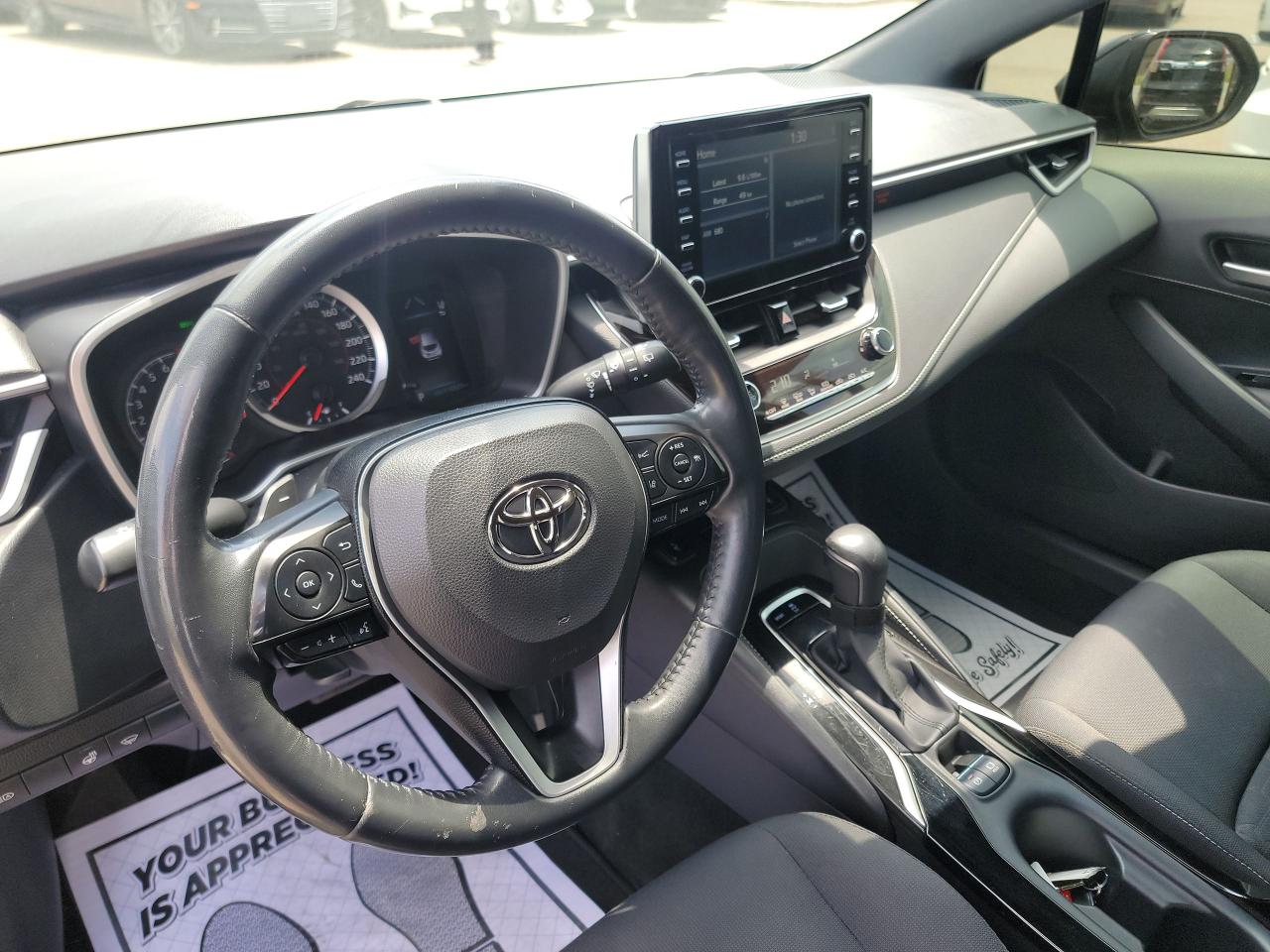 2019 Toyota Corolla SE | HATCHBACK | CLEAN - Photo #11