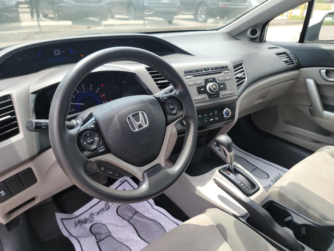 2012 Honda Civic LX | CLEAN - Photo #10