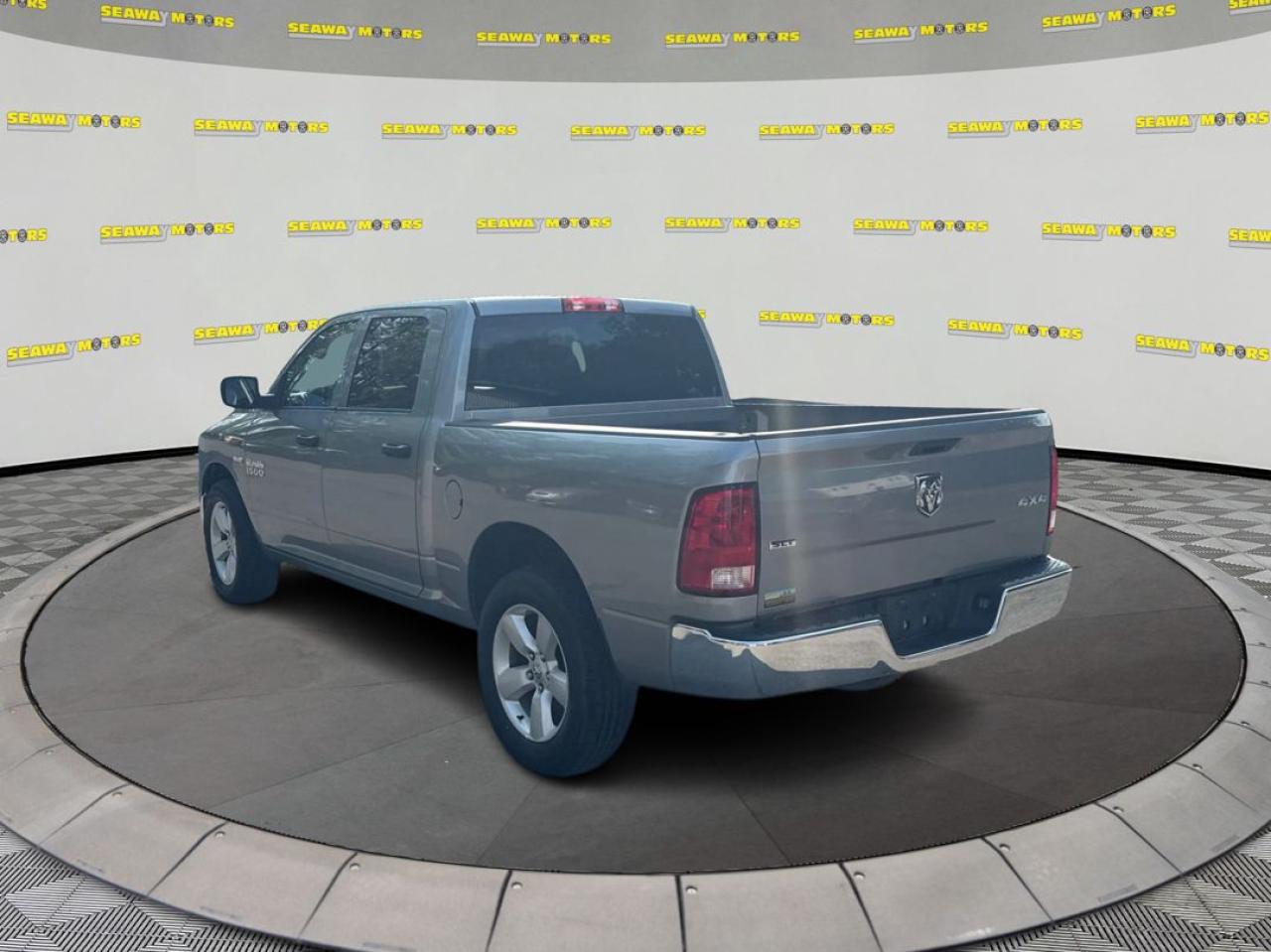 2023 RAM 1500 Crew Cab - Photo #5