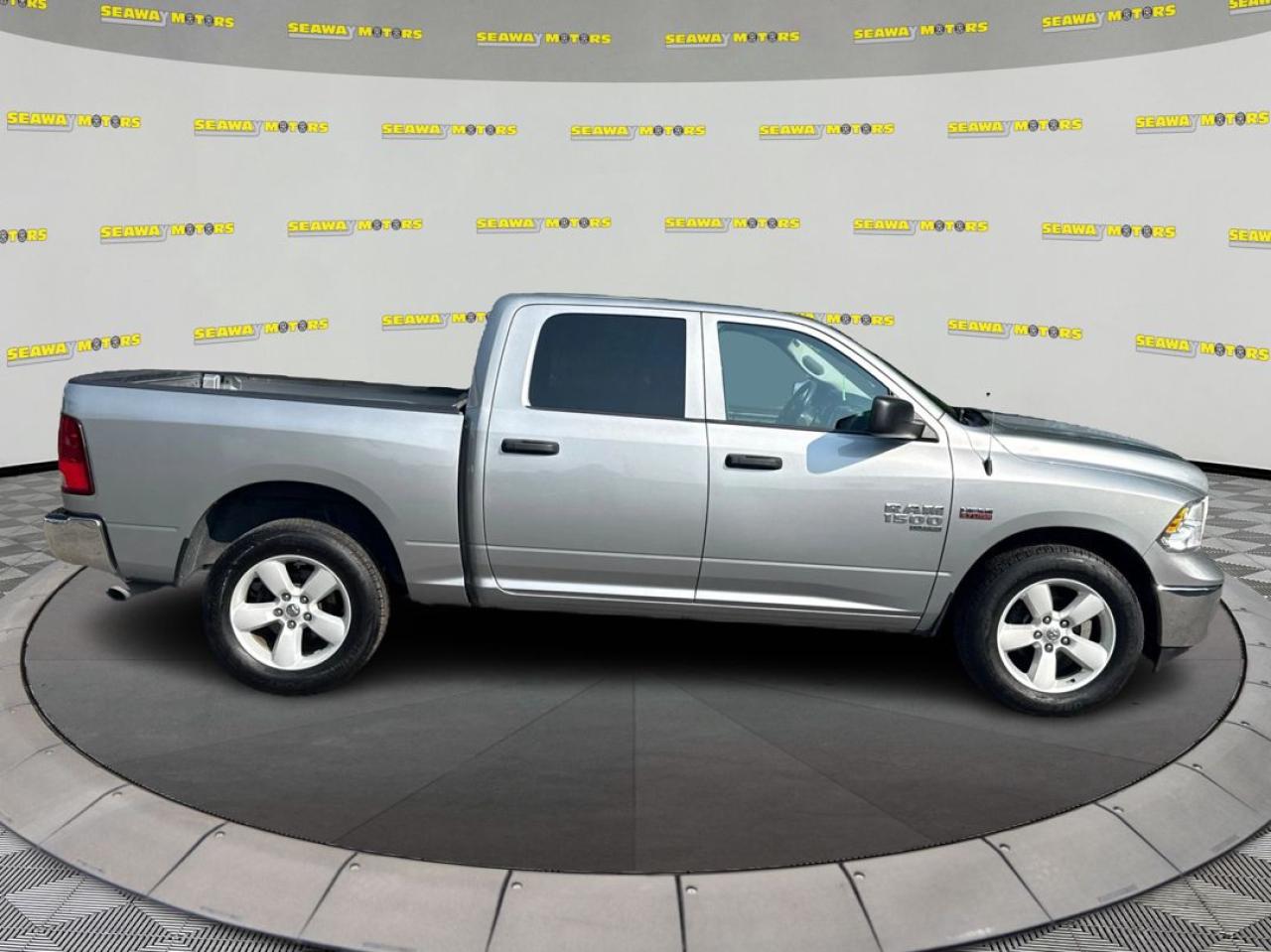 2023 RAM 1500 Crew Cab - Photo #2