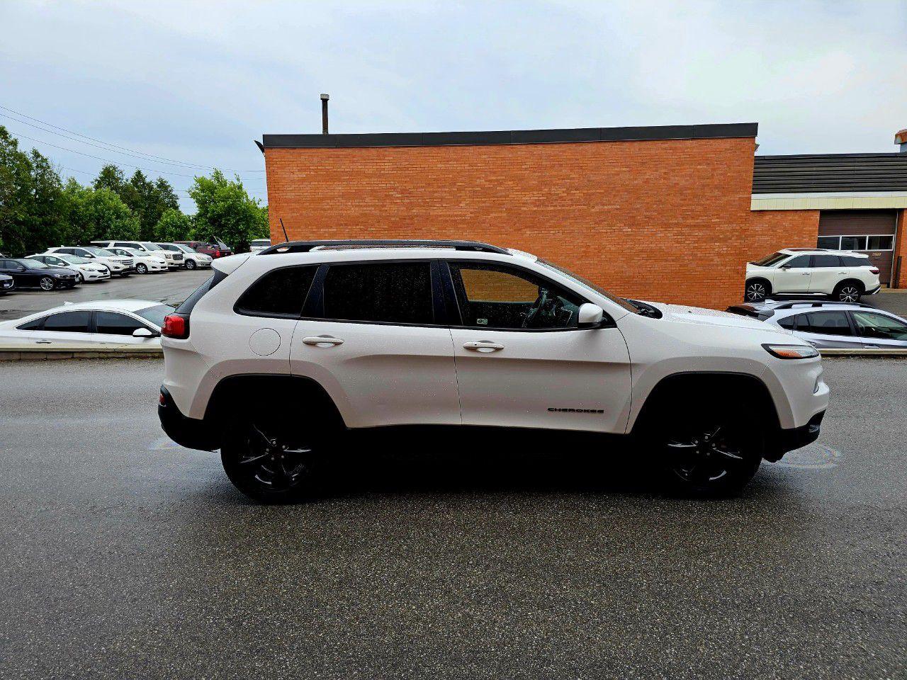 2018 Jeep Cherokee High Altitude 4x4 - Photo #4