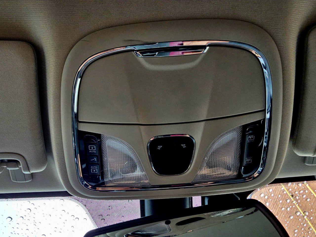 2018 Jeep Cherokee High Altitude 4x4 - Photo #14