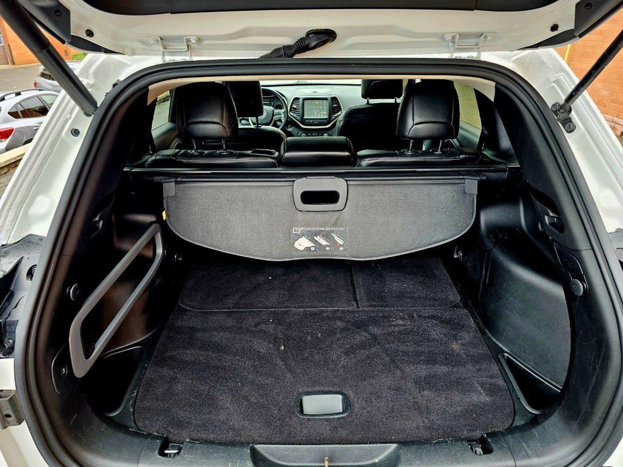 2018 Jeep Cherokee High Altitude 4x4 - Photo #19