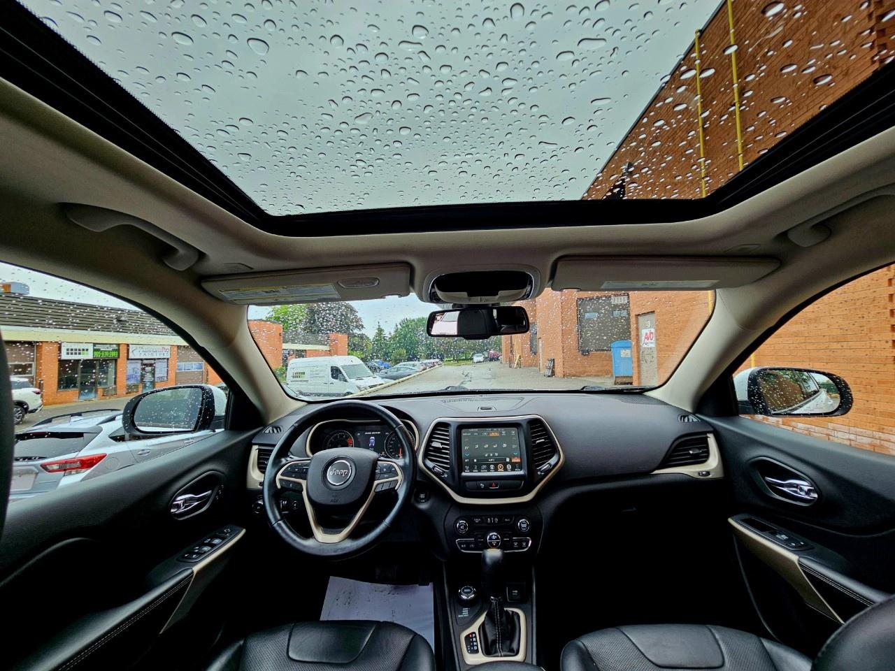 2018 Jeep Cherokee High Altitude 4x4 - Photo #10
