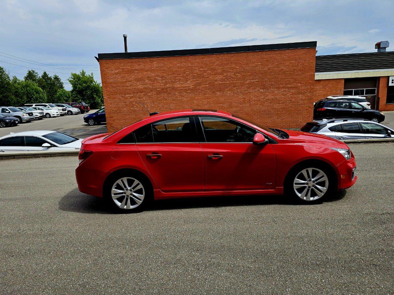 2015 Chevrolet Cruze 4dr Sdn LTZ - Photo #4