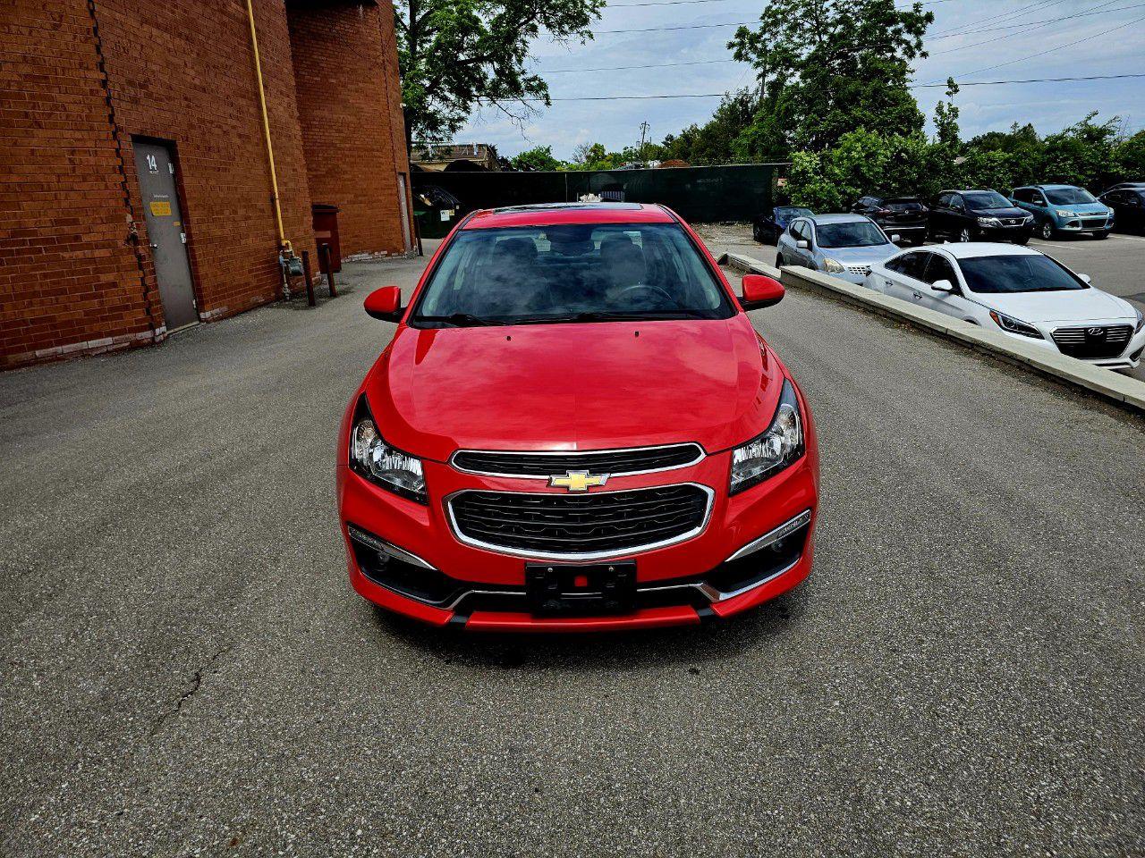2015 Chevrolet Cruze 4dr Sdn LTZ - Photo #2