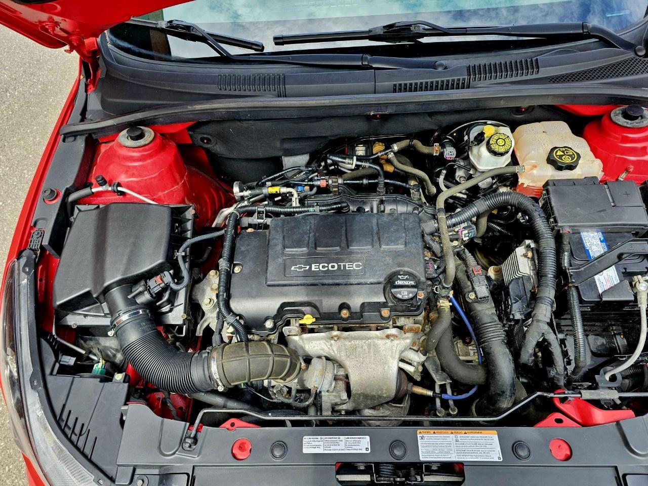 2015 Chevrolet Cruze 4dr Sdn LTZ - Photo #16