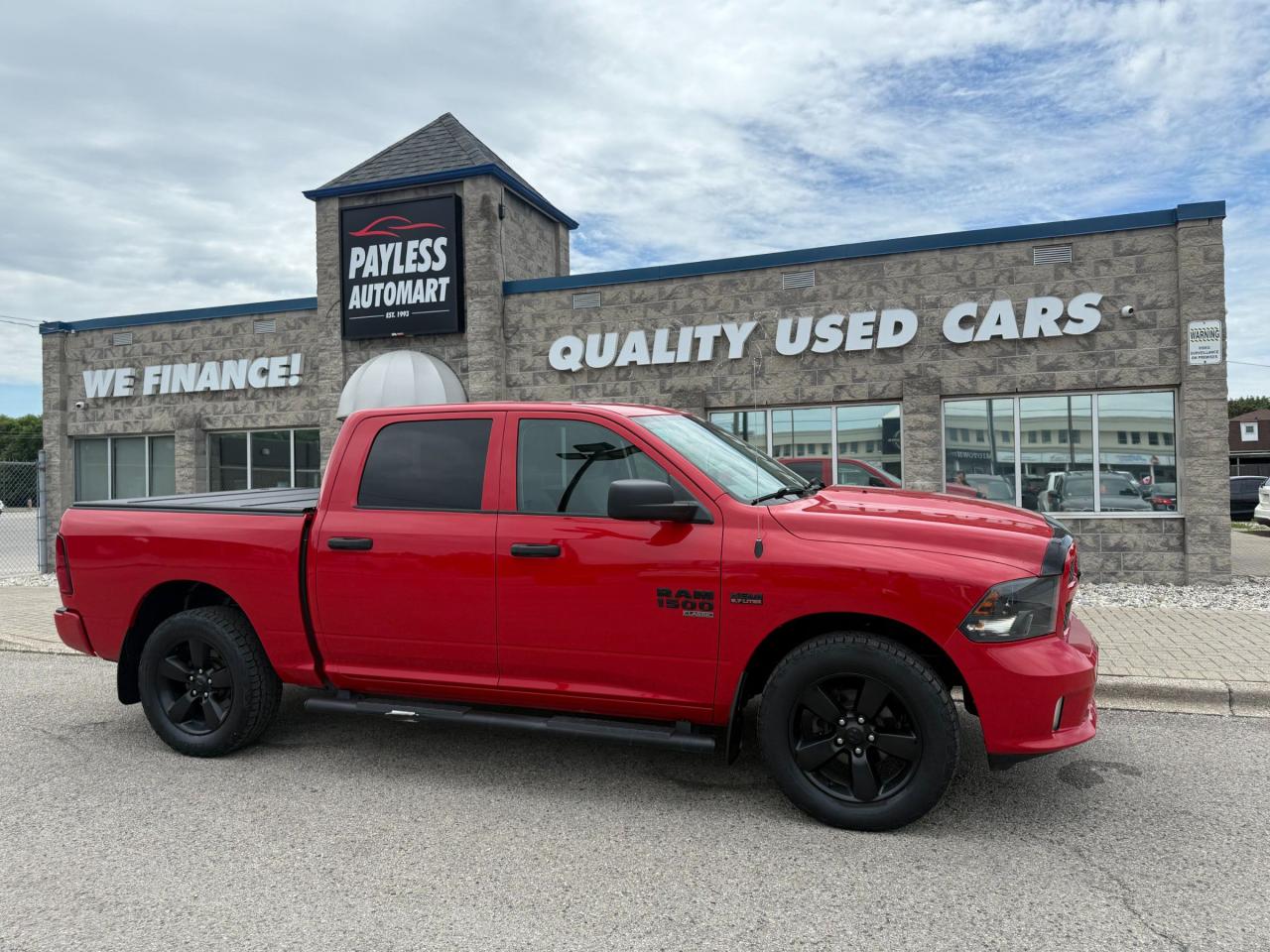 Used 2019 RAM 1500 Classic ST for sale in Sarnia, ON