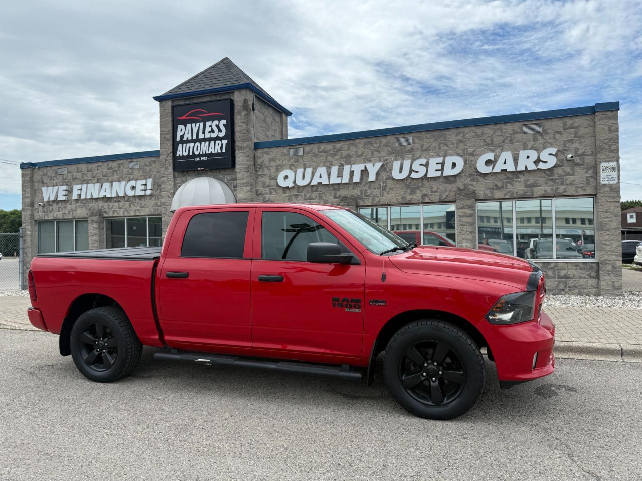 2019 RAM 1500 Classic ST Photo0