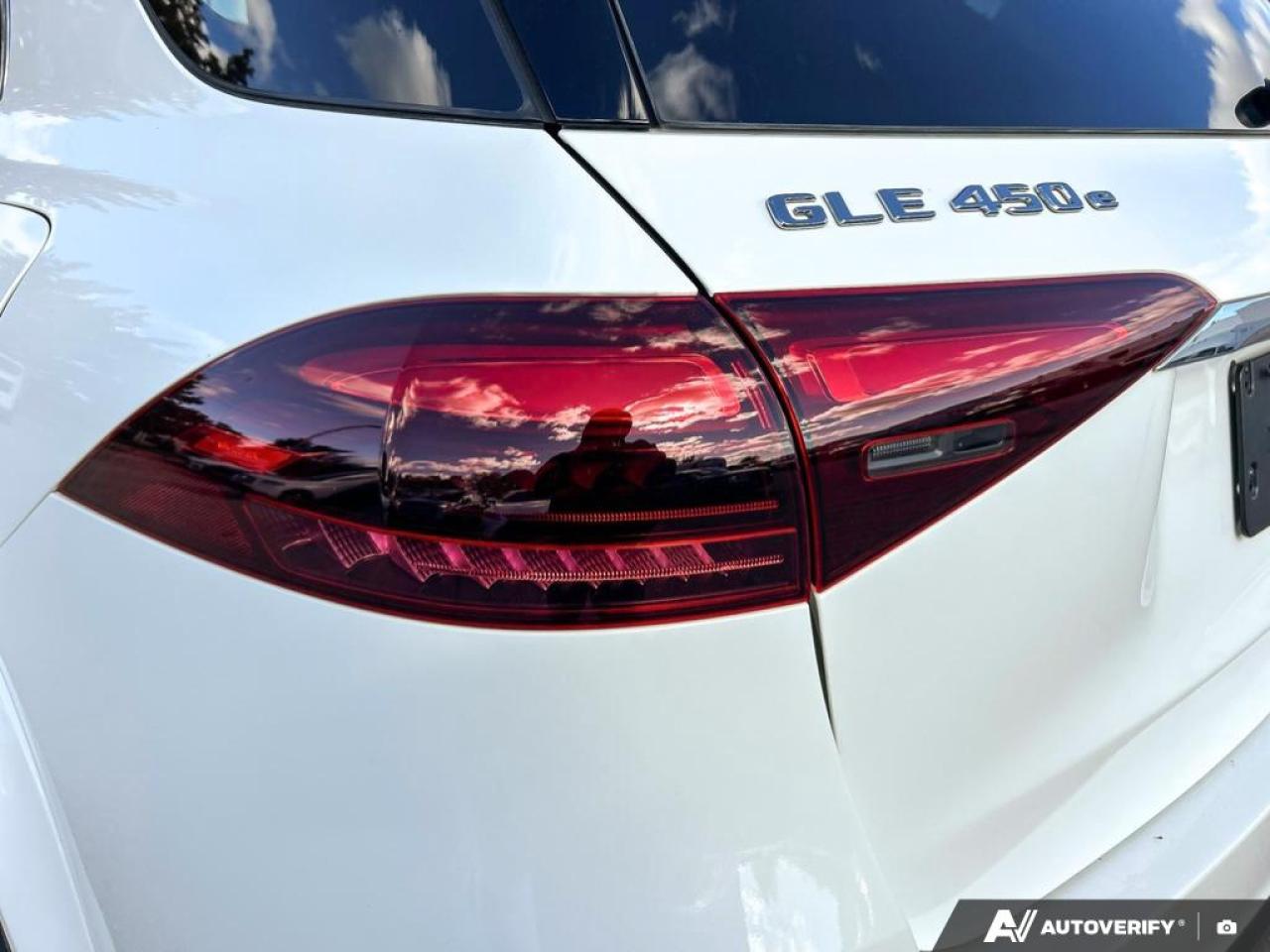 2024 Mercedes GLE 450e EXCLUSIVE TRIM | AMG LINE | BLACK LTHR UPGRADE Photo