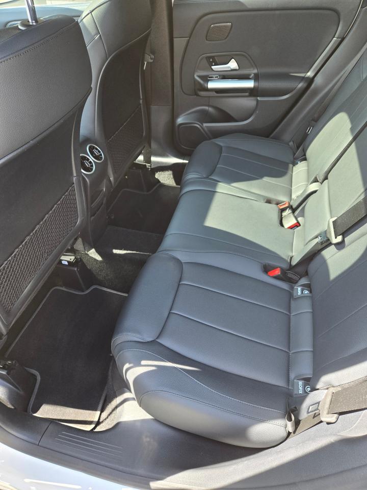 2024 Mercedes-Benz GLA 250  Photo