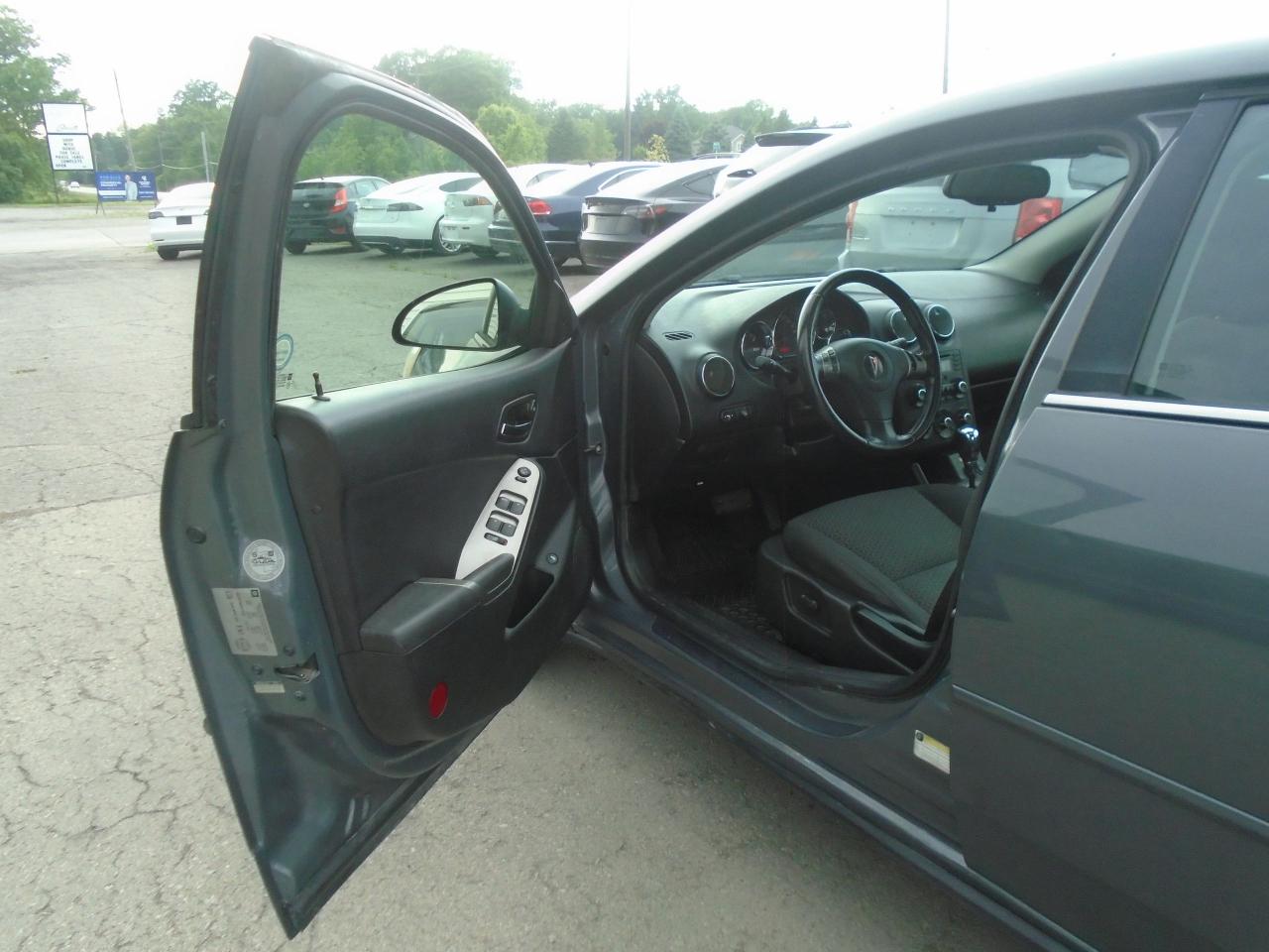 2008 Pontiac G6 4DR SDN SE - Photo #9