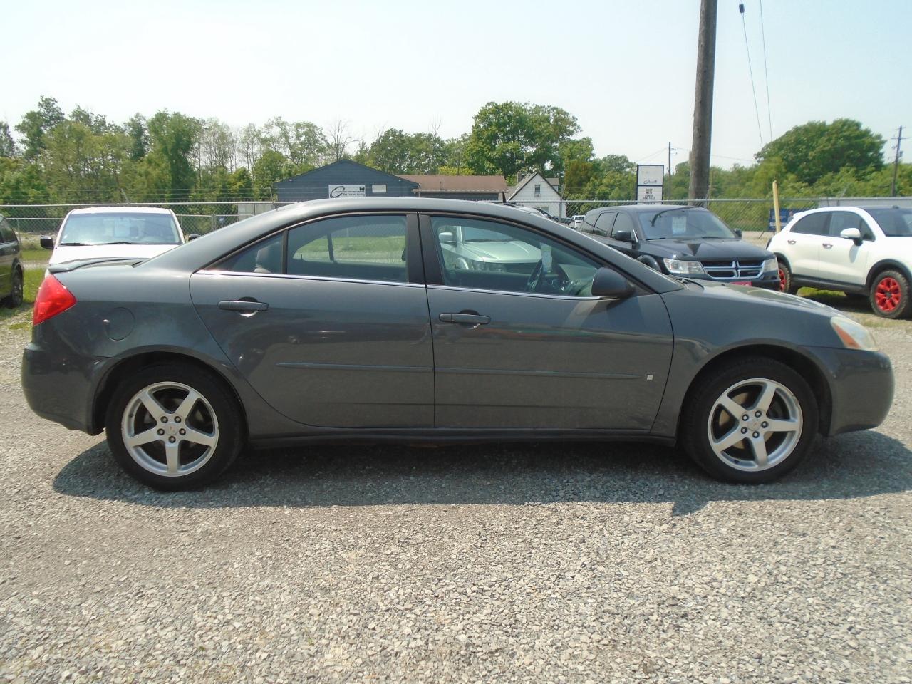 2008 Pontiac G6 4DR SDN SE - Photo #4