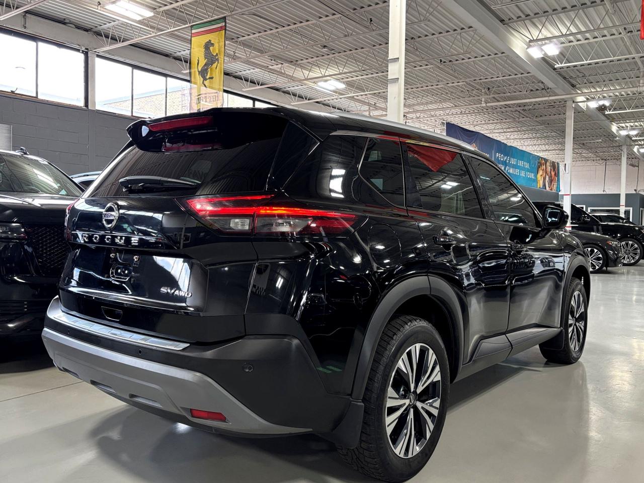 2021 Nissan Rogue SV AWD|ALLOYS|PANORAMICROOF|HEATEDSEATS|360CAM|+++ - Photo #4