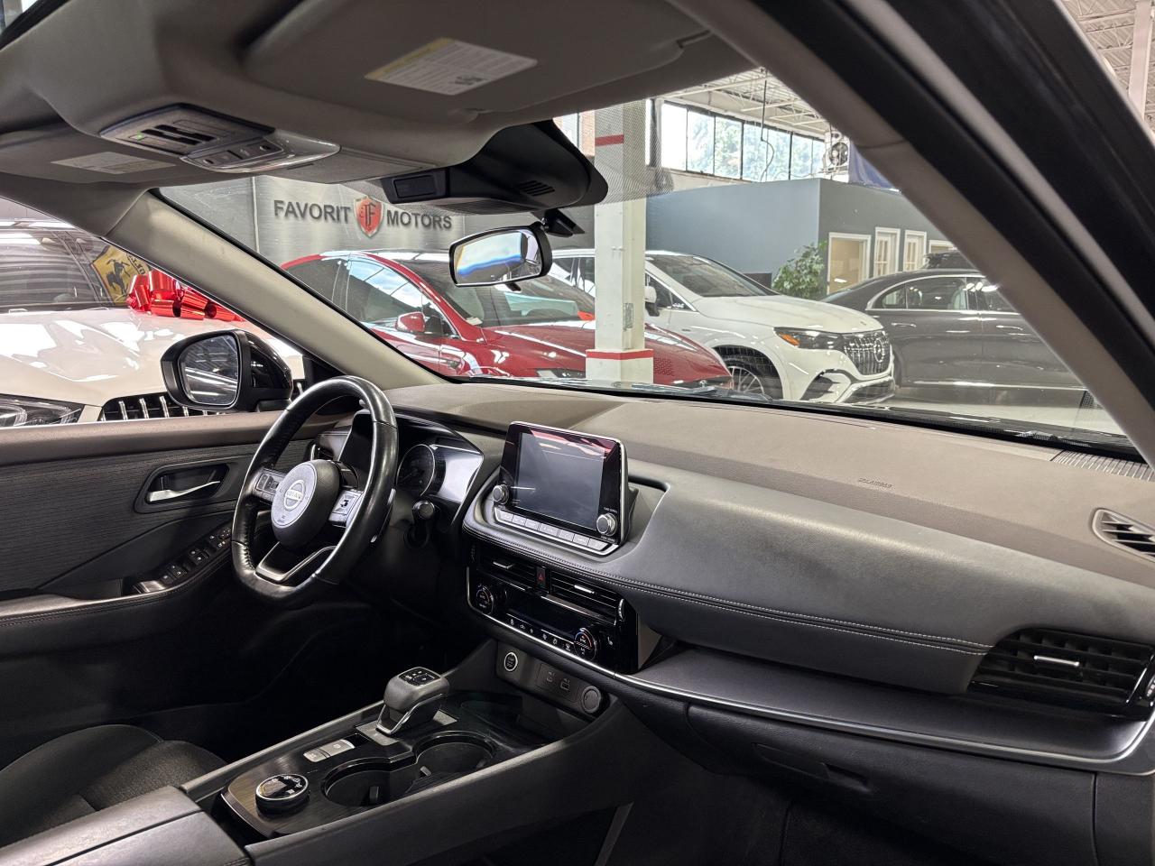 2021 Nissan Rogue SV AWD|ALLOYS|PANORAMICROOF|HEATEDSEATS|360CAM|+++ - Photo #12