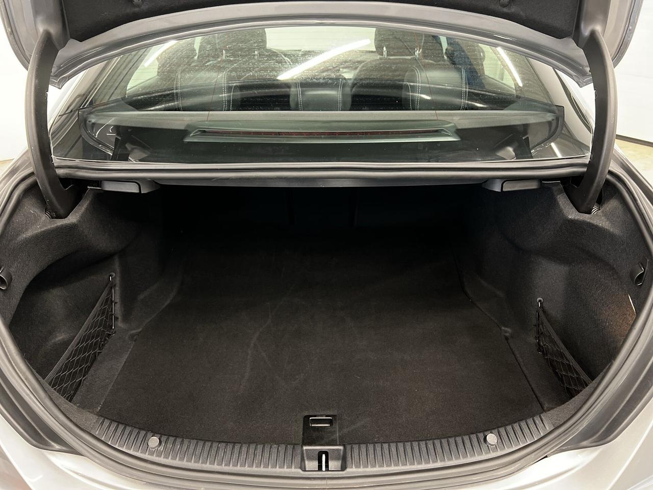 2016 Mercedes-Benz C-Class PREMIUM AWD | PANO ROOF| LOW KMS!! | HTD LEATHER Photo