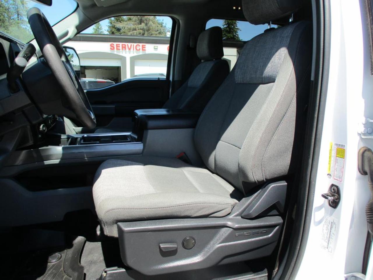 2023 Ford F-350 SD XLT CREW 4X4 DIESEL Photo11