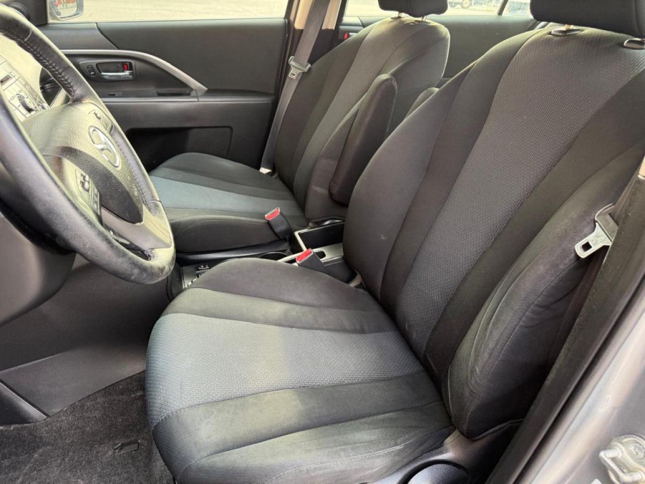 2014 Mazda MAZDA5 GS | ONE OWNER | CLEAN CARFAX | SUNROOF | 6 PASS | HEATED SEATS | BLUETOOTH | - Photo #15