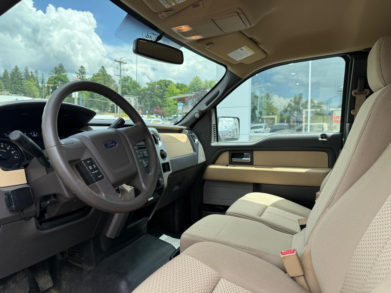 2013 Ford F-150 XLT Photo5