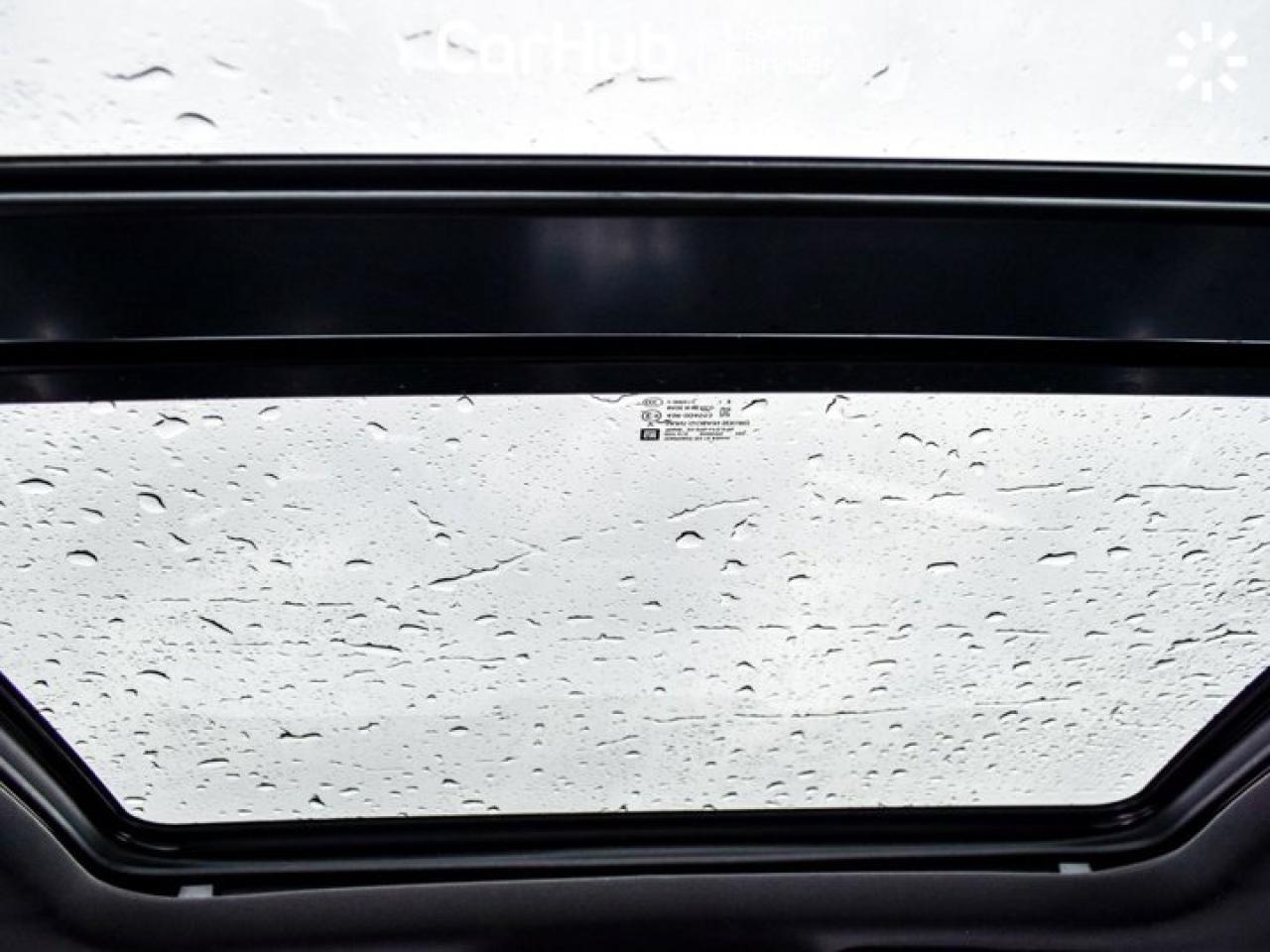 2023 Cadillac XT4 AWD Premium Luxury Pano Sunroof Blind Spot Photo2