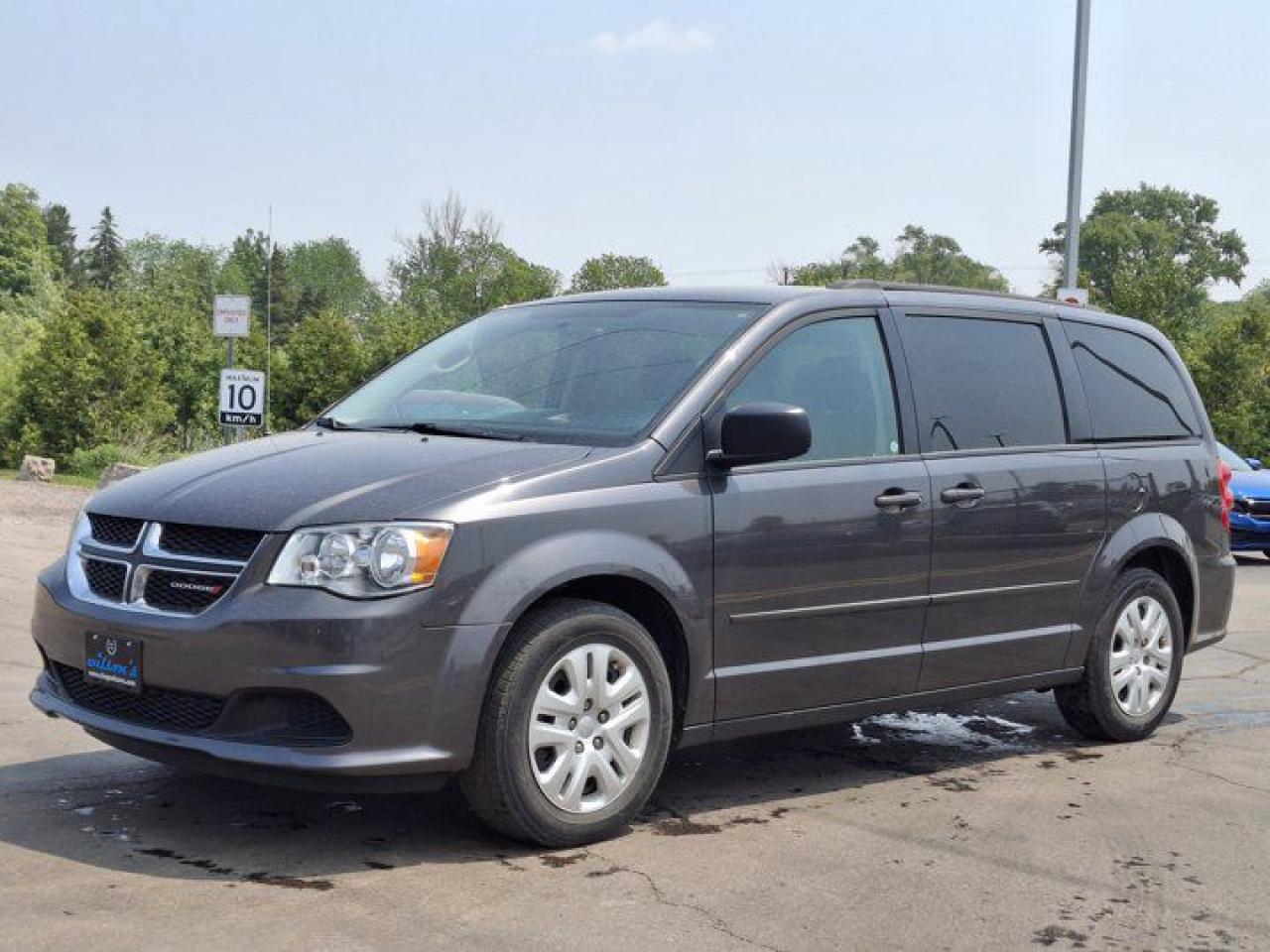 Used 2017 Dodge Grand Caravan SXTStow N Go | 2nd Row Bucket Seats | Uconnect Bluetooth | Cruise Control | and More ! for sale in Guelph, ON