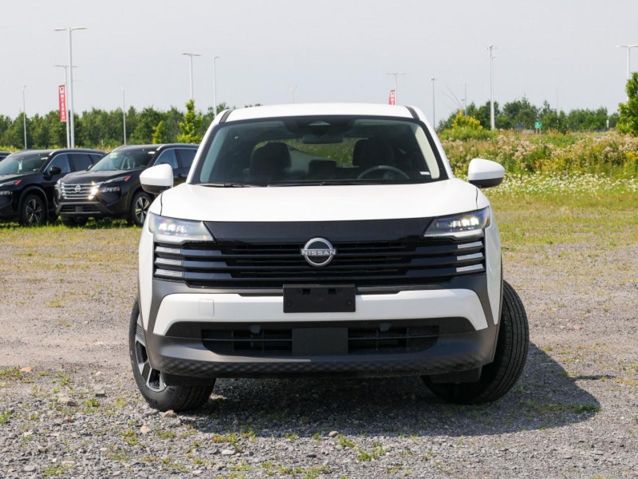 2025 Nissan Kicks SV  - Heated Seats Photo4