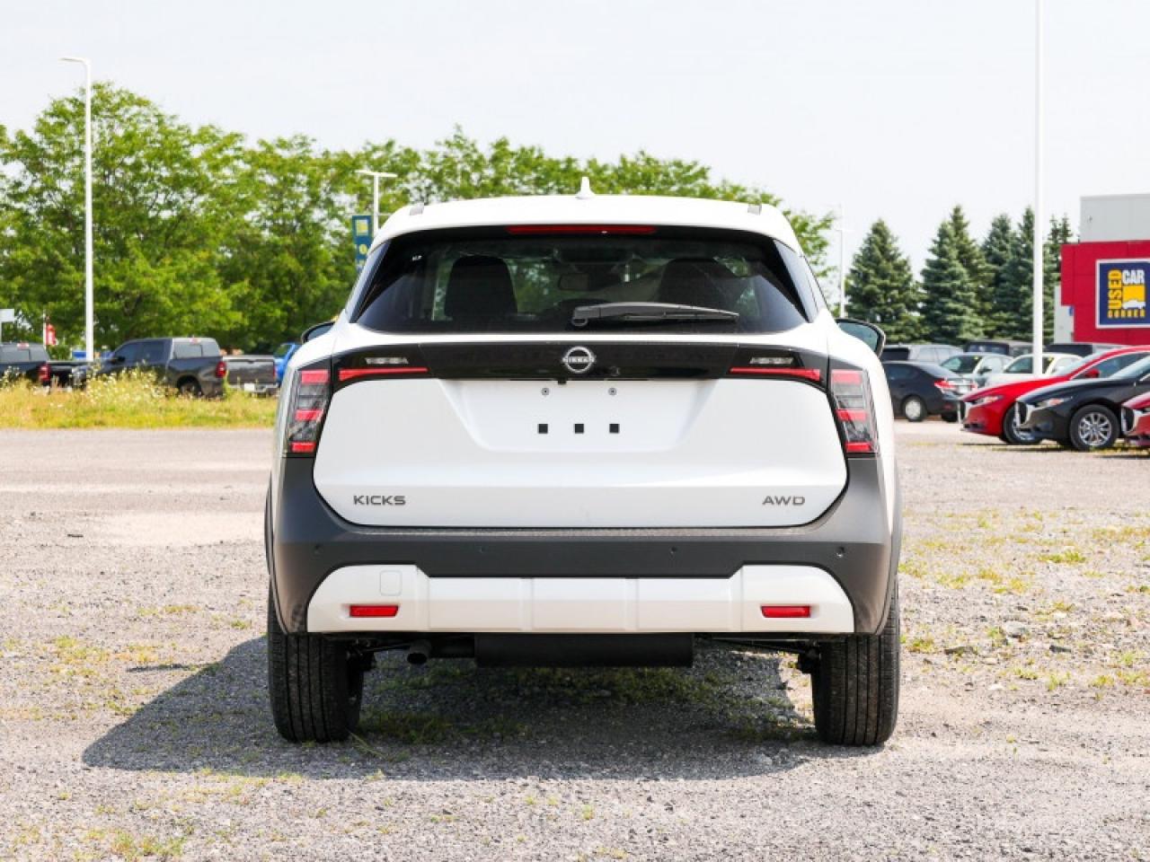 2025 Nissan Kicks SV  - Heated Seats Photo3