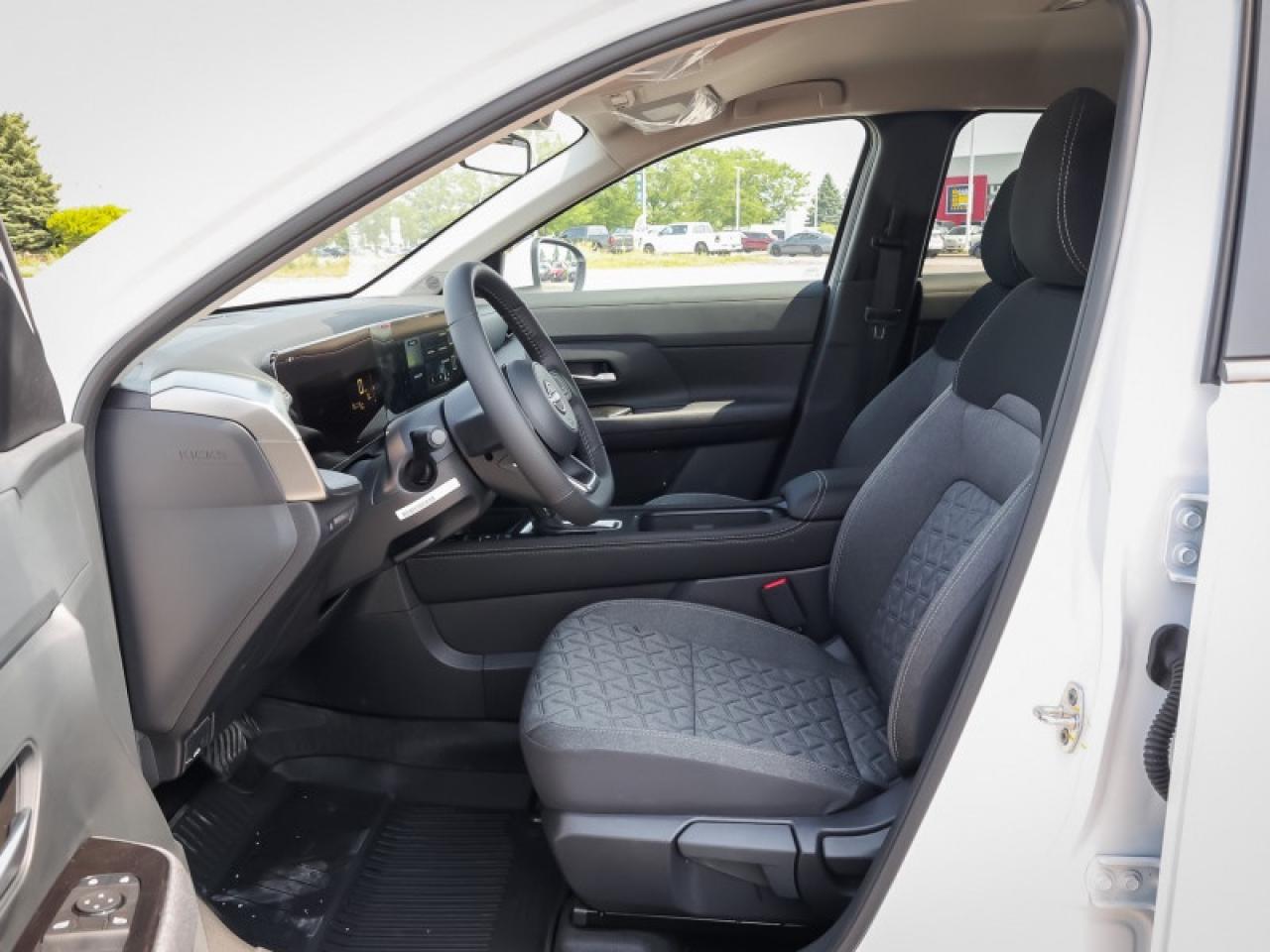 2025 Nissan Kicks SV  - Heated Seats Photo