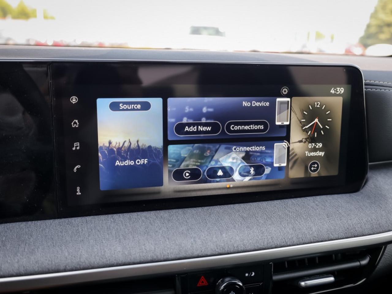 2025 Nissan Kicks SV  - Heated Seats Photo