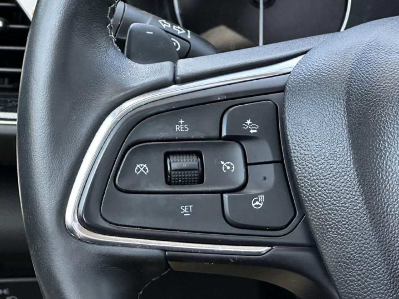 12628977